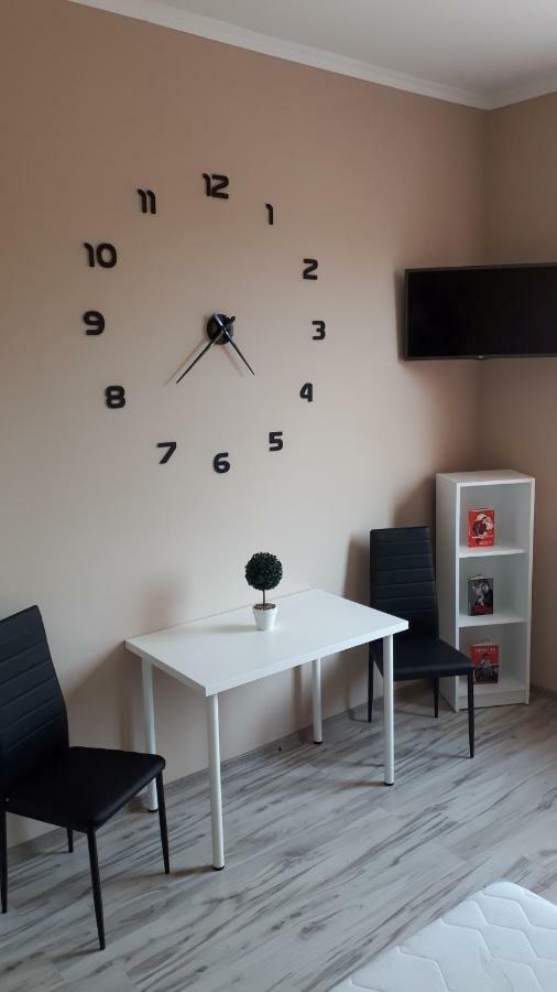 Centroom Apartman Satoraljaujhely ภายนอก รูปภาพ